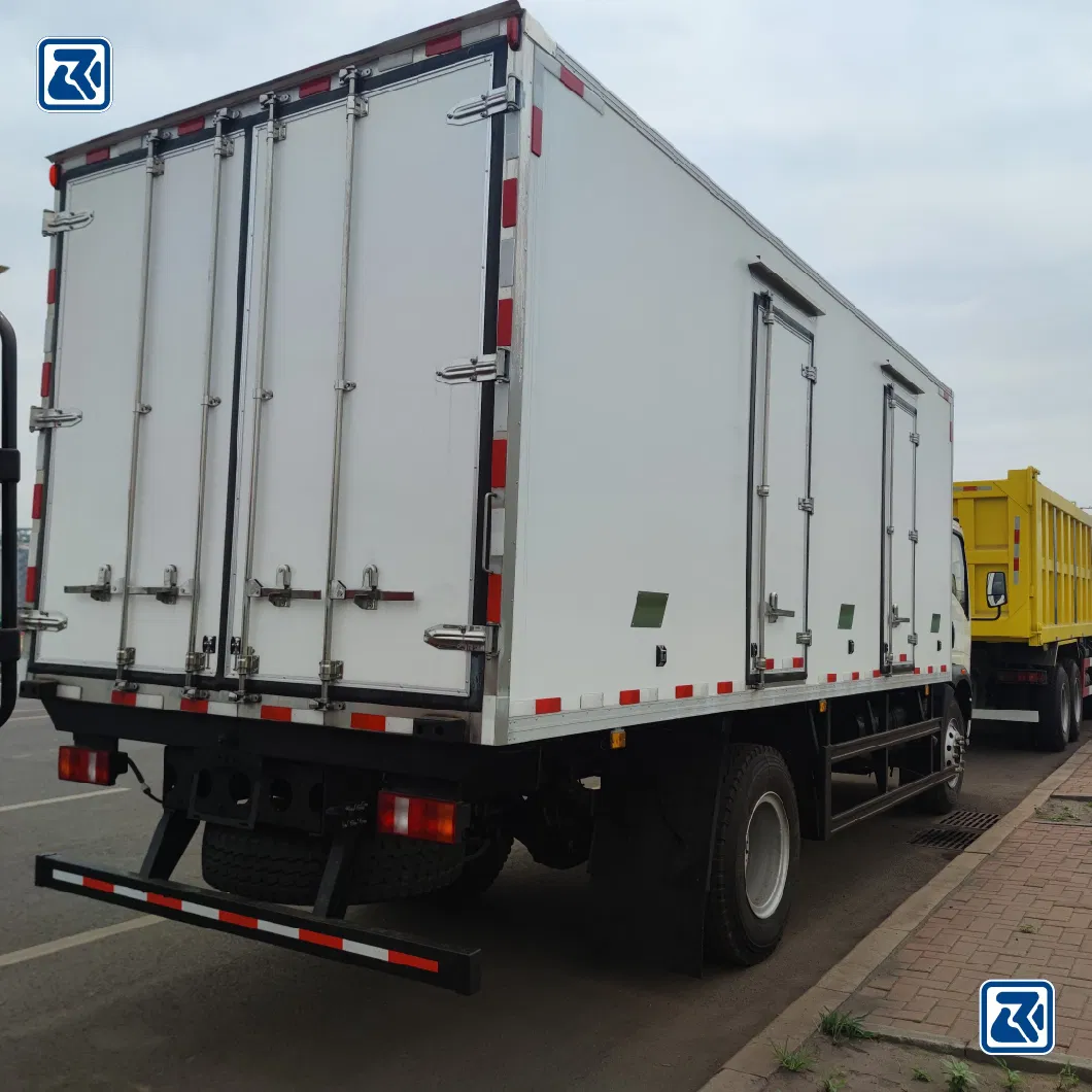 China Sinotruk/HOWO 4X2 5 Ton /10 Ton Carrier Freezer Cooling Cargo Van/Light/Lorry/Food/Freezer/Refrigerator Vehicle/Truck Price for Refrigerated/Freezing/Box